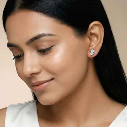 Gold Poised Glow Lab Grown Diamond Earrings