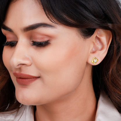 Gold Gentle Breeze Diamond Earrings
