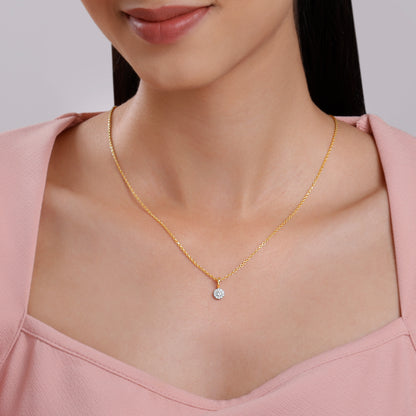 Gold Gorgeous Cluster Diamond Pendant