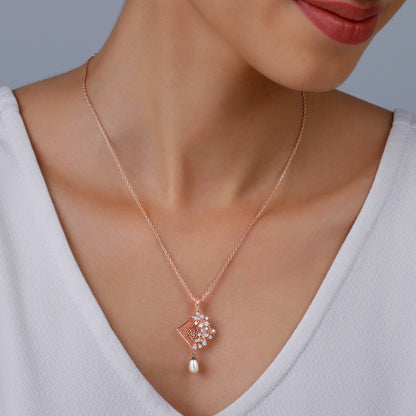 Rose Gold Vega Diamond Pendant