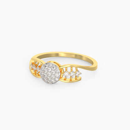 Gold Shining Cluster Diamond Ring