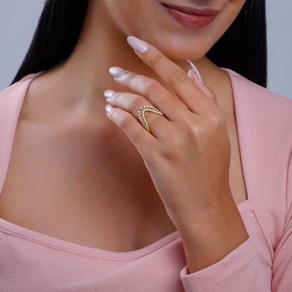 Gold Regal Vanki Lab Grown Diamond Ring