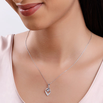 Silver Bling Queen Pendant with Link Chain