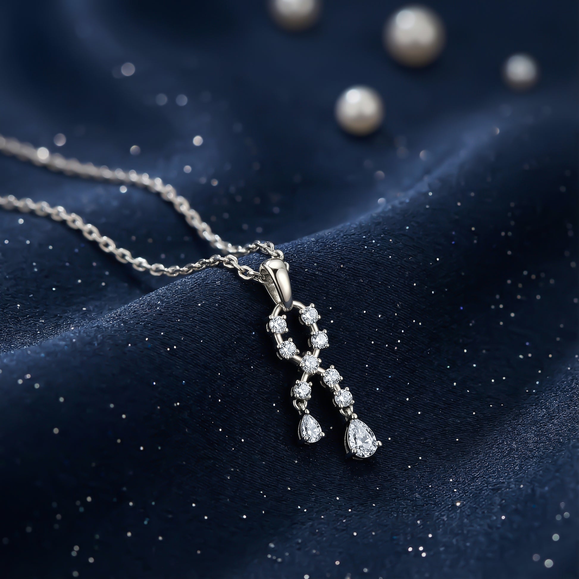 Silver Wildest Dreams Pendant With Link Chain