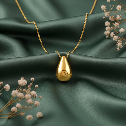 Golden Dome Drop Pendant With Link Chain