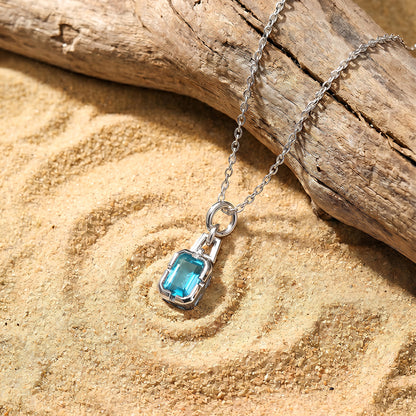 Silver Thoosa Pendant with Link Chain