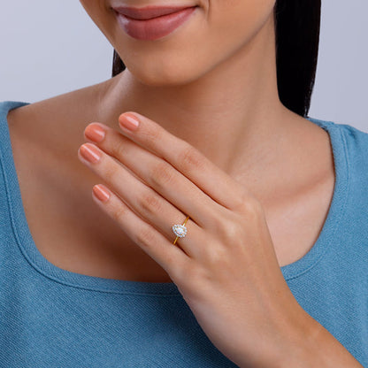Golden Sunbeam Teardrop Ring