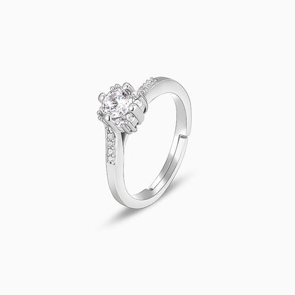 Kriti Sanon Silver Zircon Twist Ring