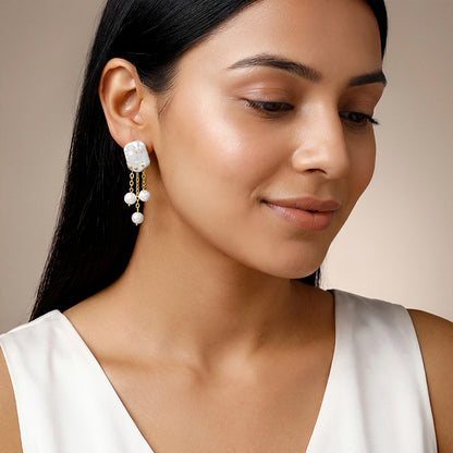 Golden Myrna Pearl Earrings