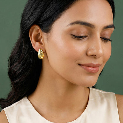 Golden Riva Stud Earrings