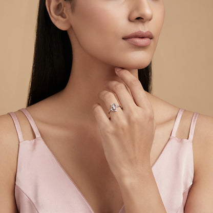 Silver Unique Shine Ring (Size 12)