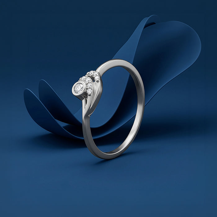 Silver Eclipse Twist Ring (Size 12)