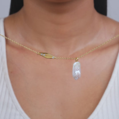 Golden Emilia Pearl Necklace