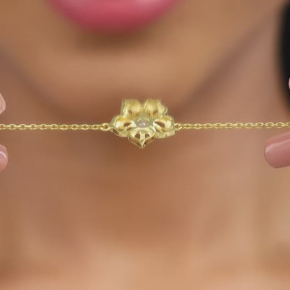 Golden Filigree Flora Bracelet