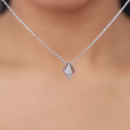 Silver Shiny Rhombus Pendant With Link Chain