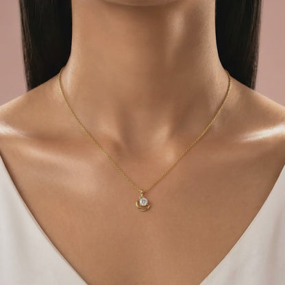 Gold Graceful Moon Lab Grown Diamond Pendant