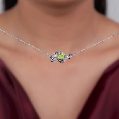Silver Sonnet 18 Necklace