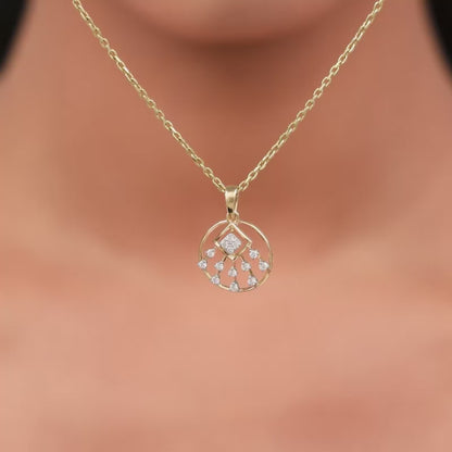 Gold Admiring Shine Lab Grown Diamond Pendant