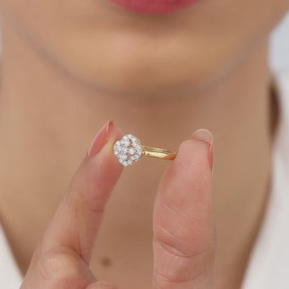 Gold Fleurir Diamond Ring