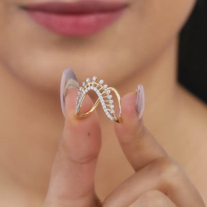 Gold Regal Vanki Lab Grown Diamond Ring