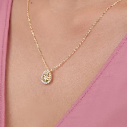 Golden Studded Delight Pendant With Link Chain