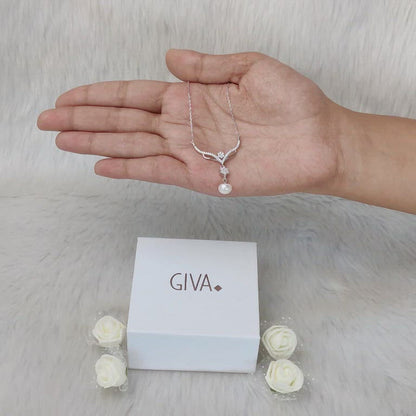 Silver Floral Studded Pearl Necklace